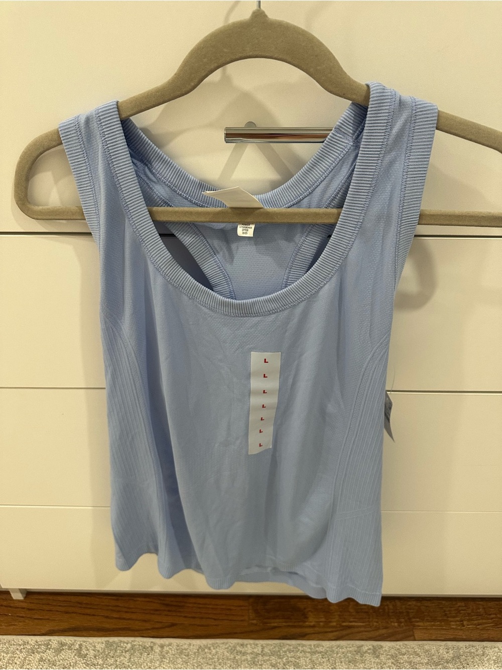 Old Navy Women's Athletic Tank Top Size L NWT